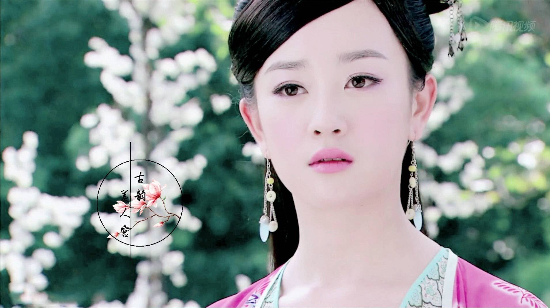 郑爽饰演襄铃,爽妹子挡都挡不住的灵气啊,这萌萌哒的小狐狸当年可是很