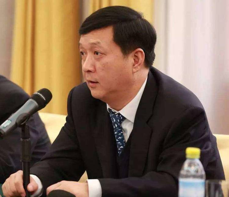 枭龙单,枭龙双,歼20都出自同一人之手,这就是设计师杨伟新世纪到了