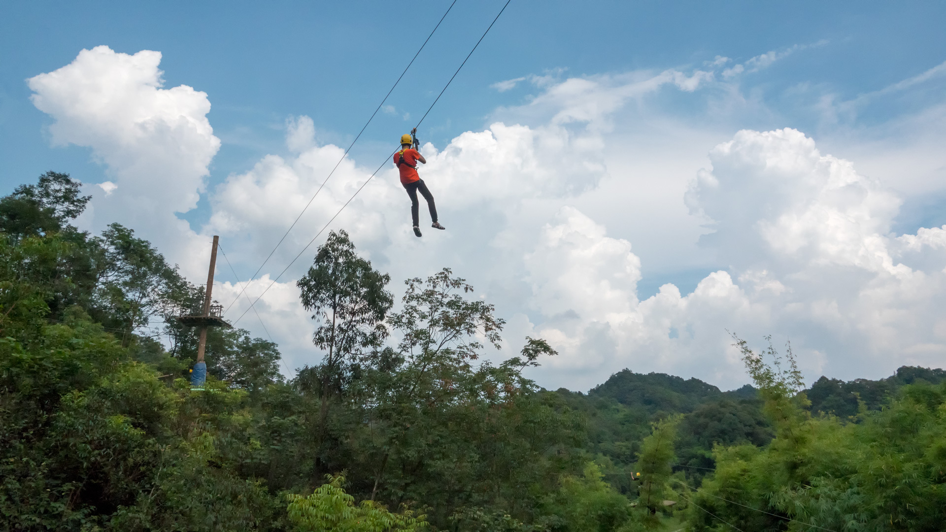 空中飞索,挑战自我