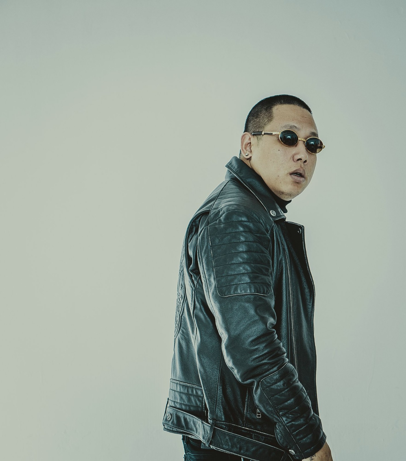 说唱音乐人mc肆生活写真