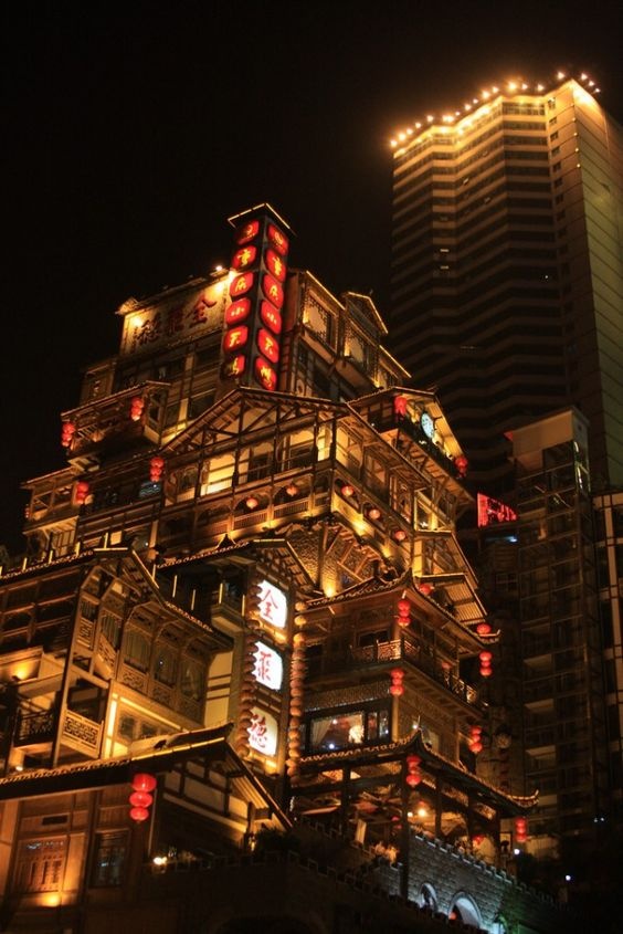 宫崎骏千与千寻日式建筑