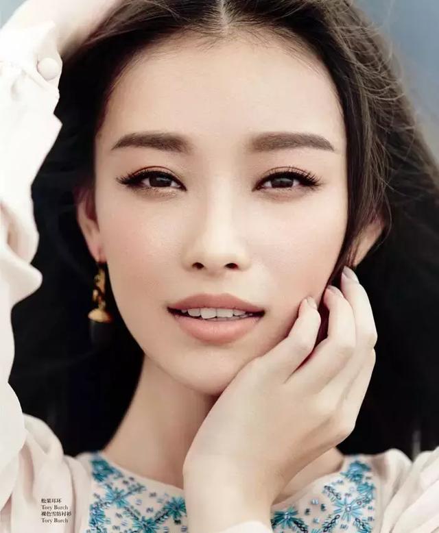 世界上到底有没有两边对称一模一样的眉毛?不要为难纹绣师了