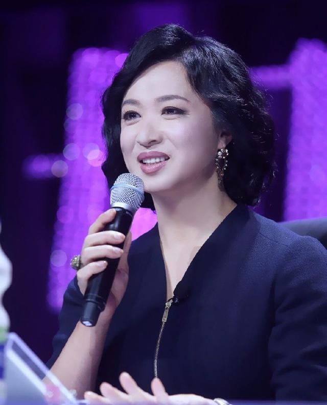 《金星秀》遭叫停以后,金星首次露面,要通过演技开启第二春?