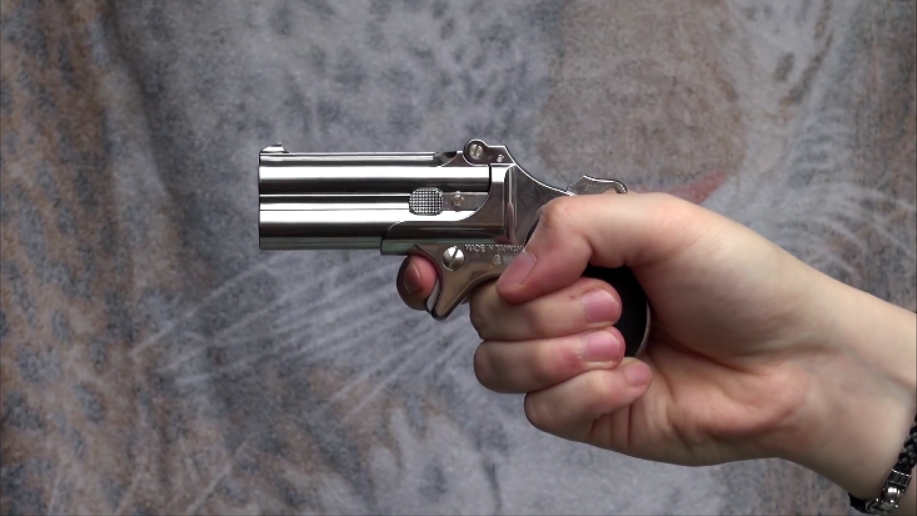 发射bb弹的德林杰手枪,挺有意思