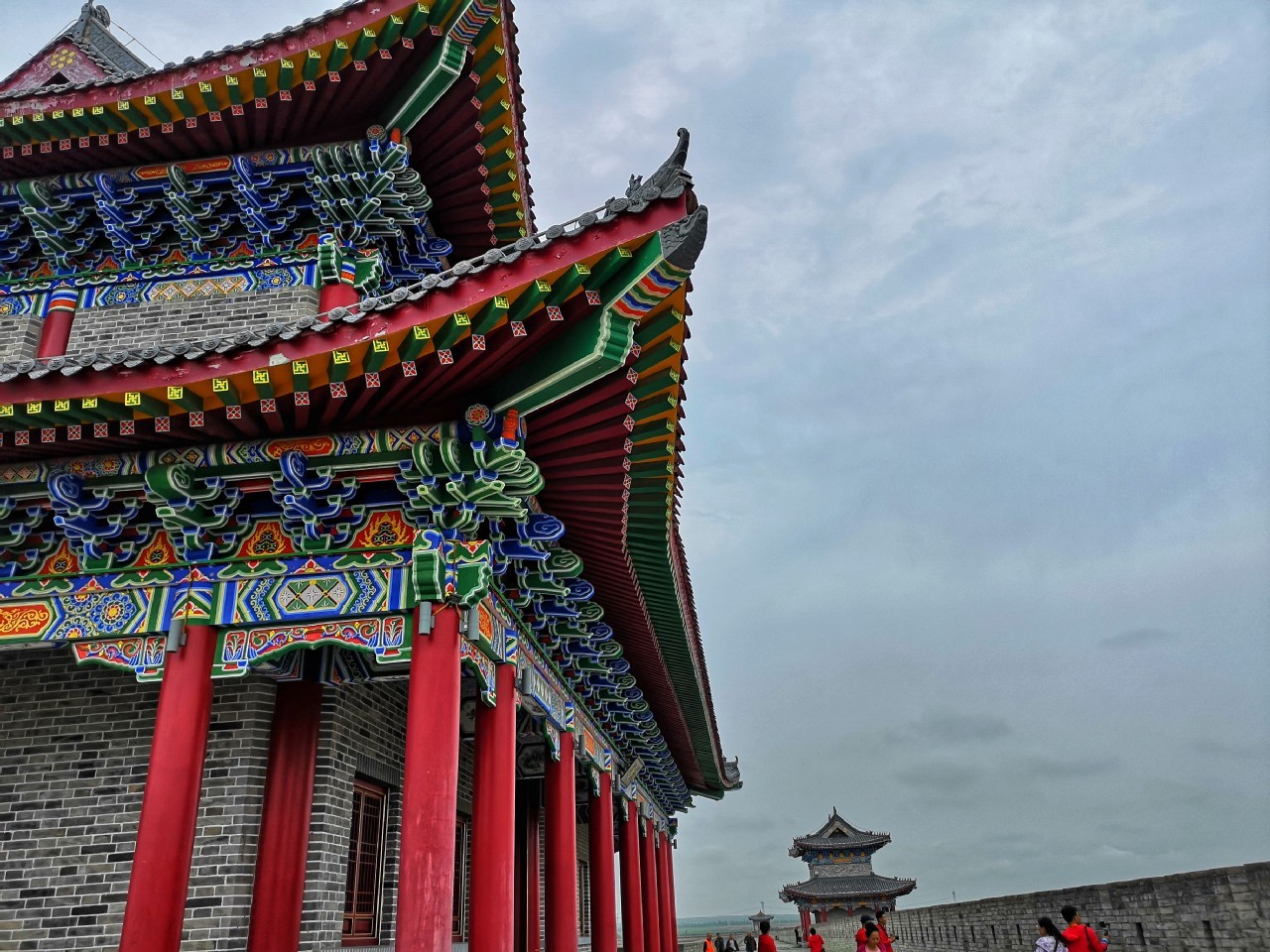 古长城遗址,盐池县古城墙始建于公元 1443 年(明朝正统八年)