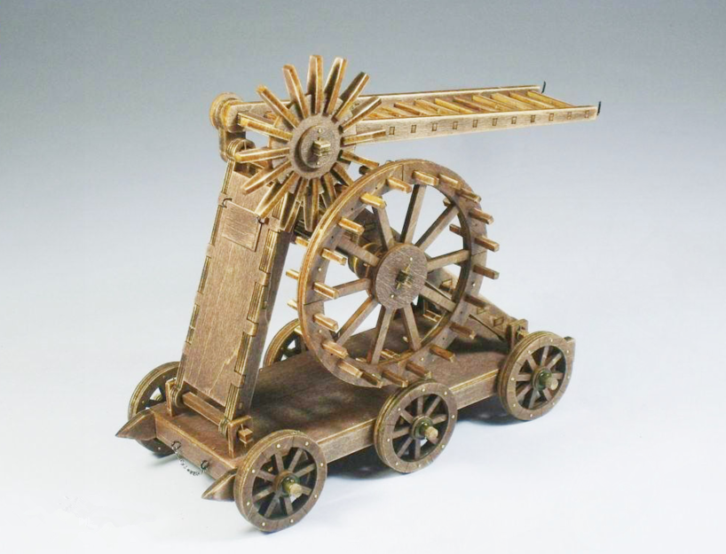 云梯,古代攻城用的器械,《墨子·公输》记载:"公输盘为楚造云梯之械