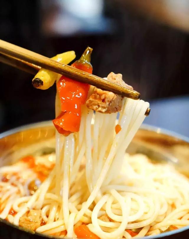 跟我走,带你在贵阳世纪金源找午饭吃|泡椒|牛肉|金源_新浪网