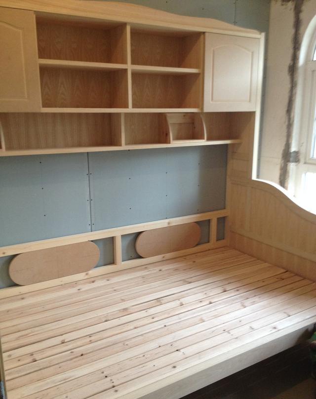 木工师傅打的上下床,让我家俩孩子有了自己的小城堡