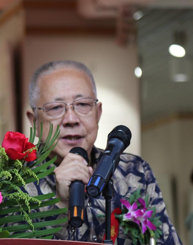 嘉宾合影官景辉先生(原中宣部秘书长)莅临指导陈建文先生(中国文联