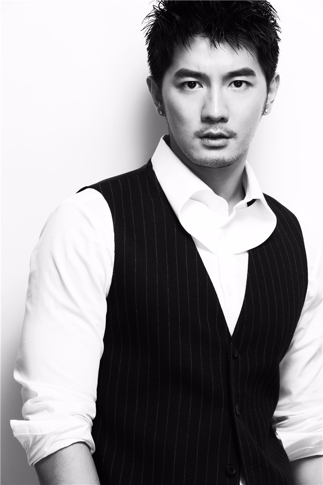 《一念时光》主创再曝光 刘潮出演霸道总裁慕千初