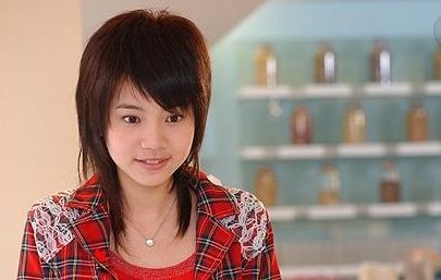 还记得12年前《爱情魔发师》中的"贝若依"吗,如