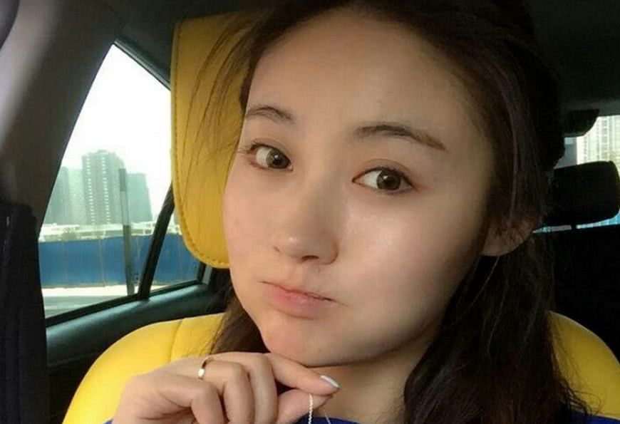 女演员被刺死案开庭凶手以醉酒为由求从轻发落想用钱买命