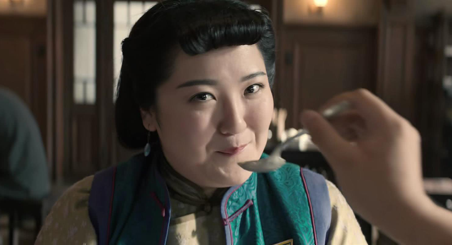 受郭德纲的邀请,在2018年初贺岁档上映的电影《祖宗十九代》中饰演