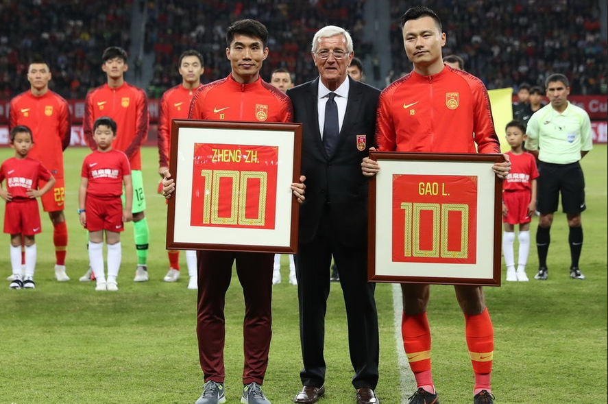 百场先生郜林在比赛中停球10米远并仰天长叹球迷郜林尽力了