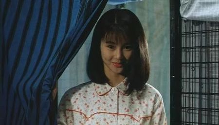 曾志伟被卷蓝姑侮辱风波,又被韩颖华点名是累犯,前妻现身力挺!