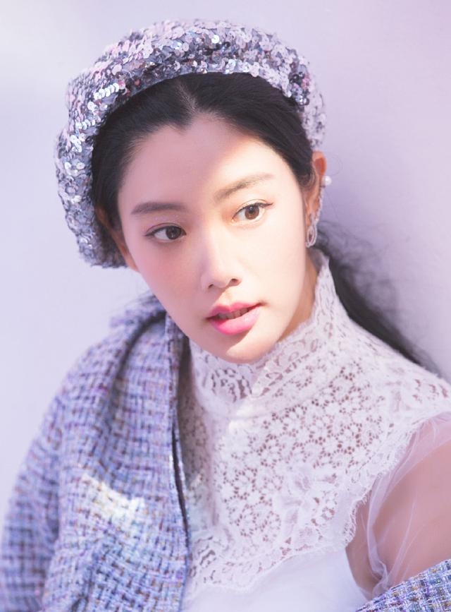 气质样貌不输刘亦菲,如今32岁过成这样|刘亦菲|李成敏|样貌_新浪网