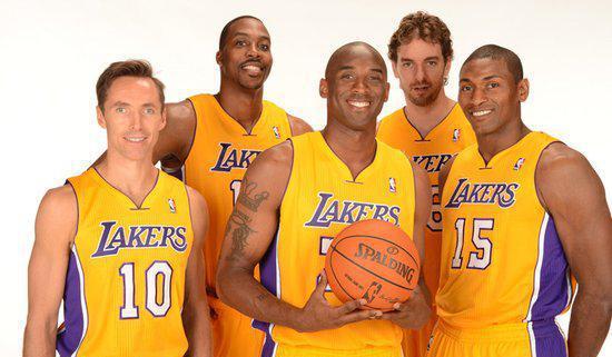 我和很多nba球星一样偶像都是科比,为什么詹姆斯的球迷比较少