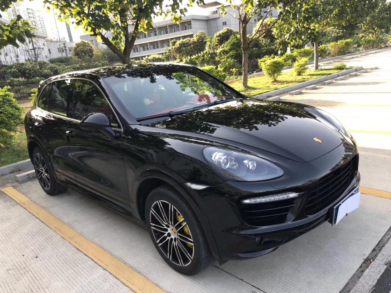 保时捷小卡宴图片(保时捷小卡宴图片高清)