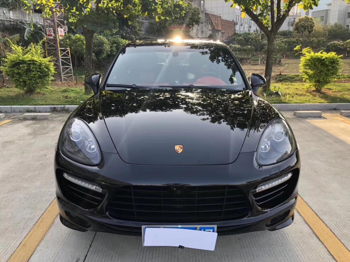 30万纯13保时捷卡宴 4.8turbo, 陆地小飞机 全宇宙最顶配