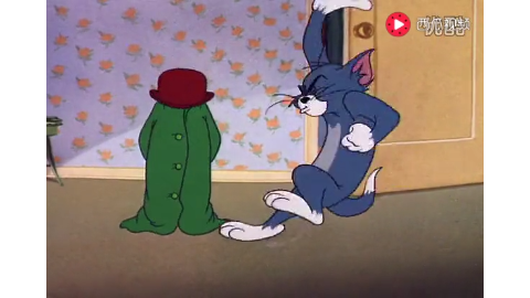 汤姆被三只小猫欺负的体无完肤,不过还好有杰瑞的帮忙与合作