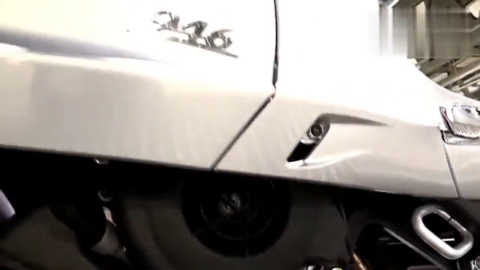 最近很火的阿玛尼气垫出粉色款了,妆感比经典