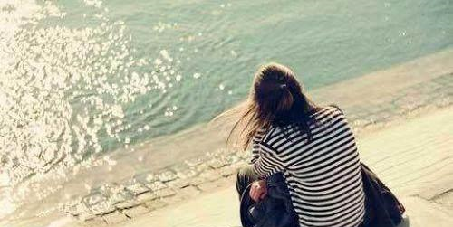 朋友圈心情压抑不开心的句子,句句催泪!