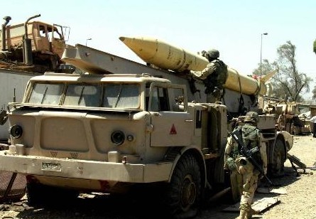 伊拉克共和国卫队编制装甲师2个,即汉谟拉比装甲师和麦地那装甲师