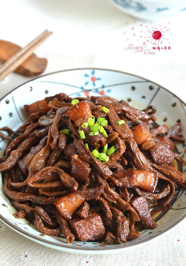 学会五花肉烧干豆角,找老婆真的没有话说