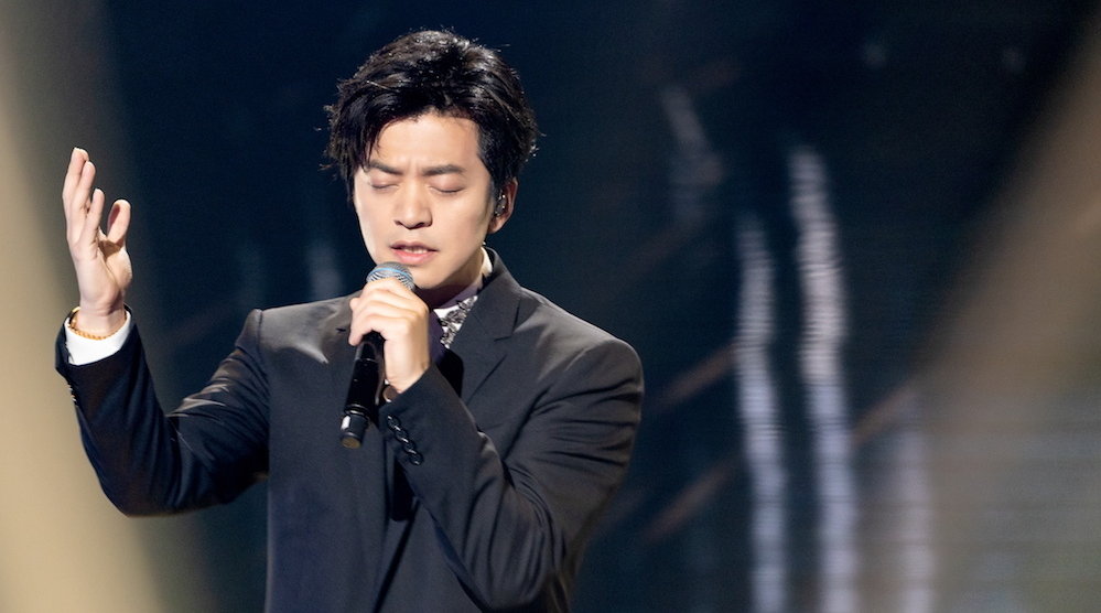 李健 《假如爱有天意》 中秋晚会一首歌词略有