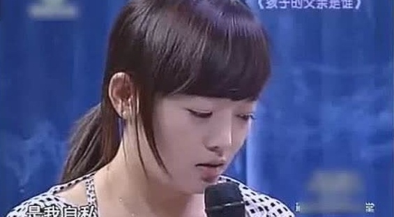 亿万集团董事长假扮保安视察,偶遇拜金前女友