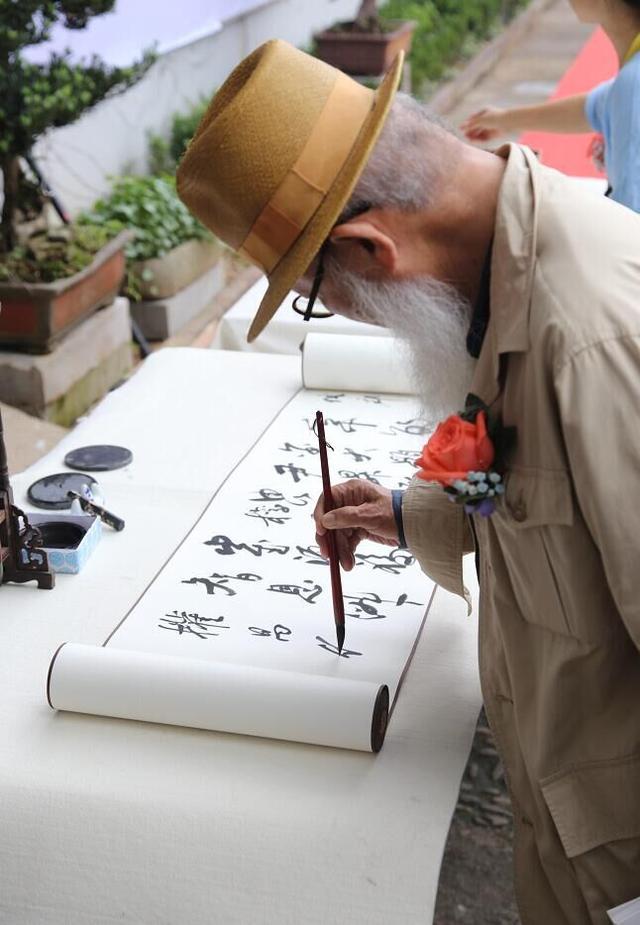 "2018中韩艺术交流展"亮相杭州