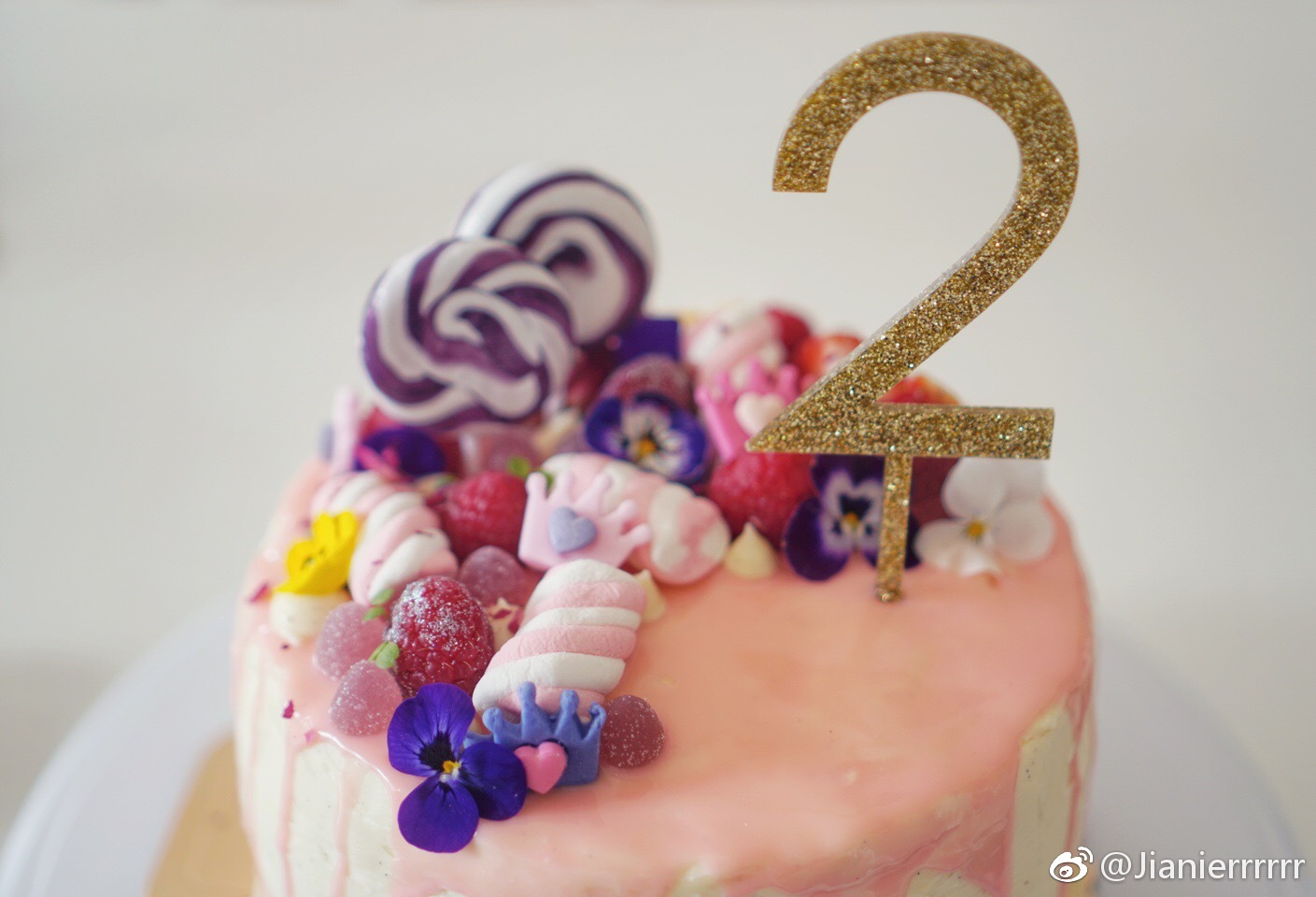 朋友赏脸竟然委以重任制作女儿2岁生日蛋糕