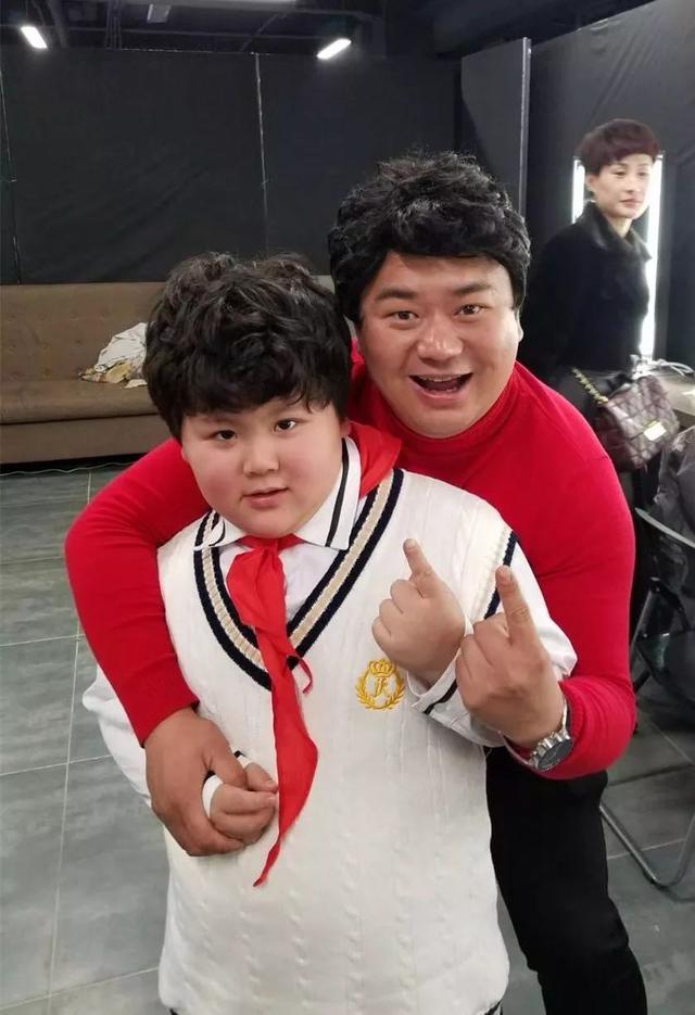 香港国际星集团萌娃参与春晚老将孙涛录欢乐喜剧人首夺冠