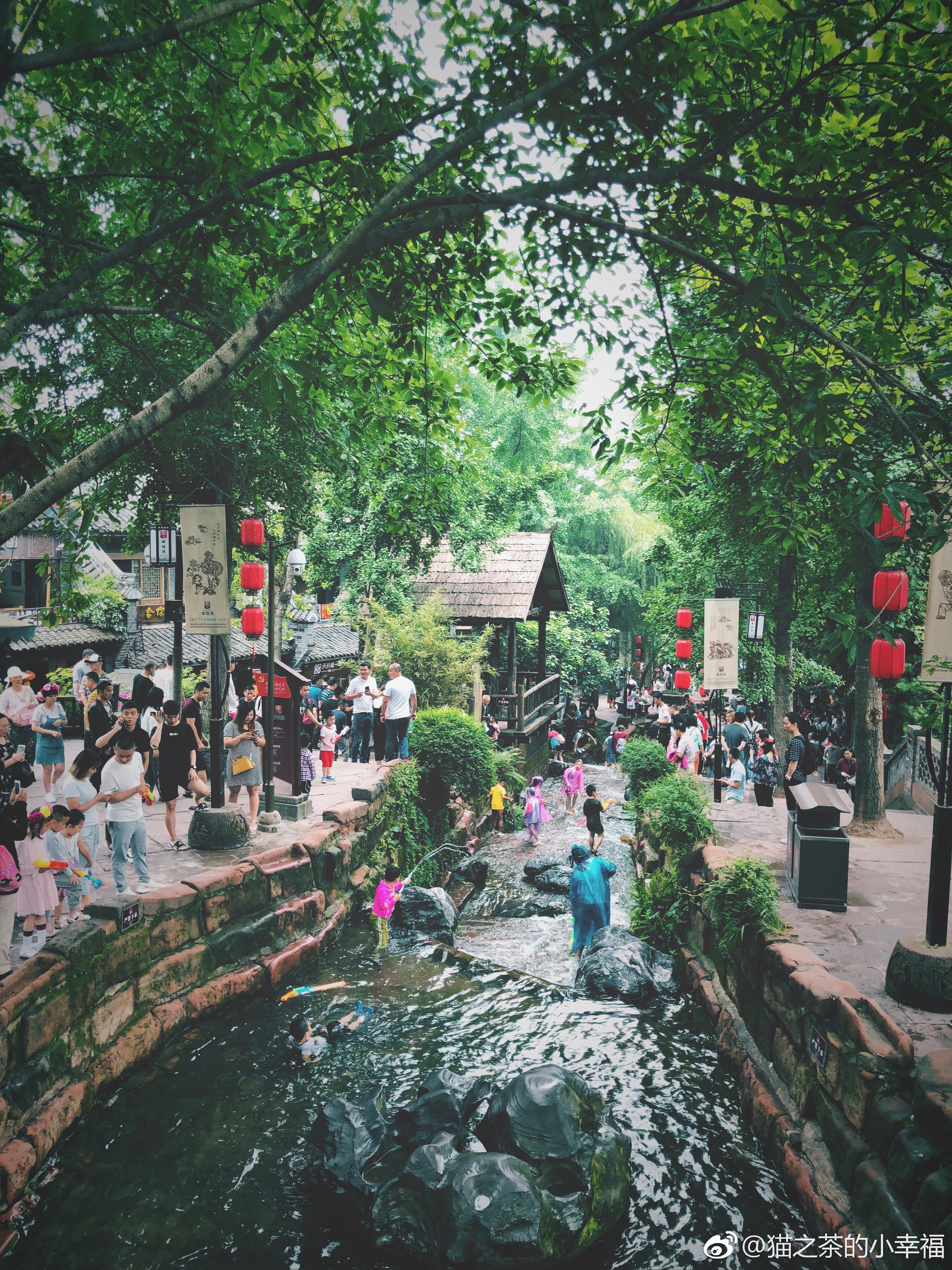 黄龙溪古镇,成都人民夏季玩水首选之地,水战大幕已拉开