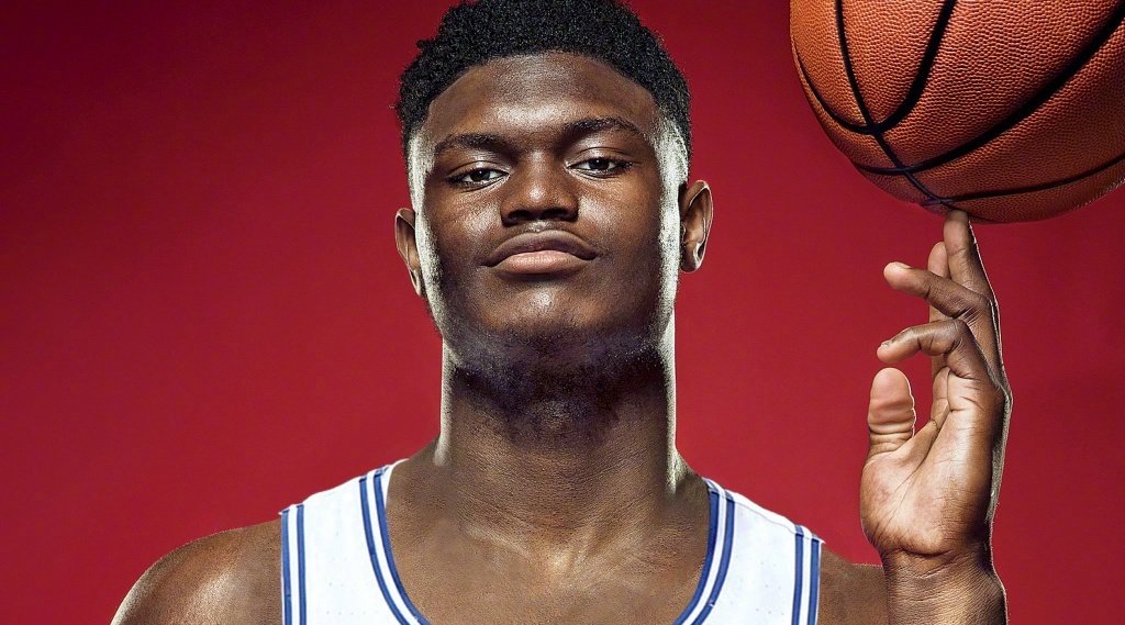 zion williamson高四赛季的百大扣篮!大风车,.