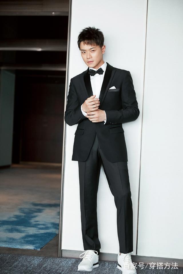 从8岁到30岁,这个童星确实没长残,网友:新鲜出锅的初恋脸