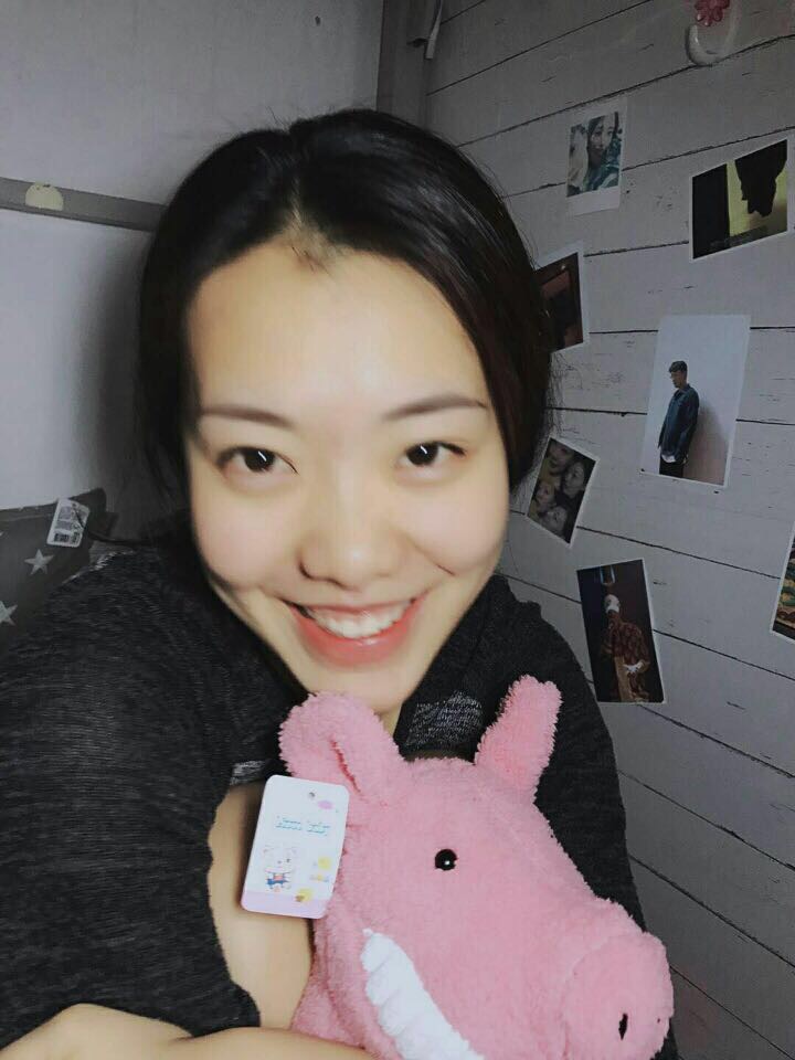 王雨晴 沈阳师范大学17级播音与主持艺术 99年 170cm49kg