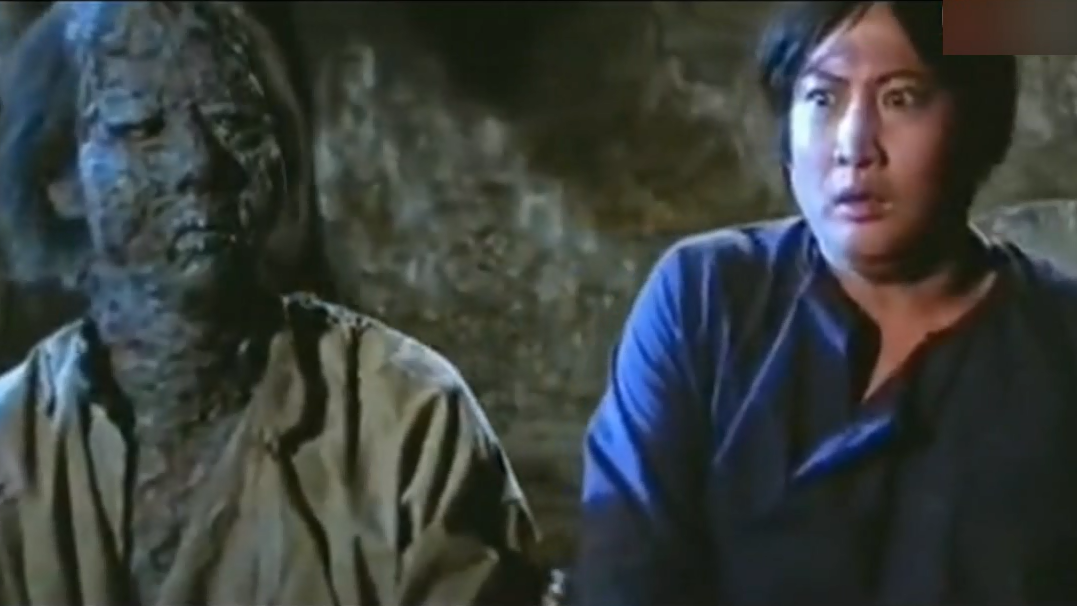 林正英刚进房门,就感觉到三千年的厉鬼在房中