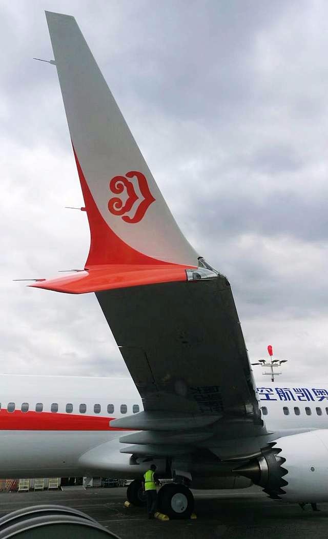 国内首家民营航空奥凯航空波音737max8飞机来了