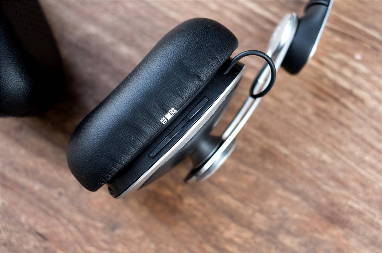 轻盈的金属质感,摩仕蓝牙耳机avanti air体验