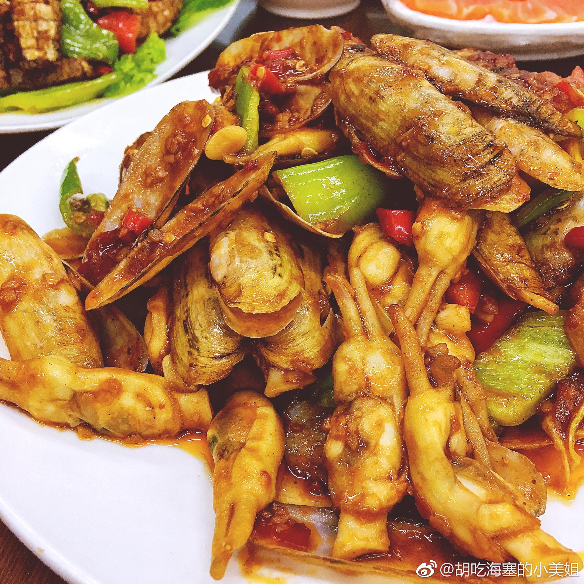 发现一家海鲜烧烤天津菜都很牛逼的店!西贡小海鲜