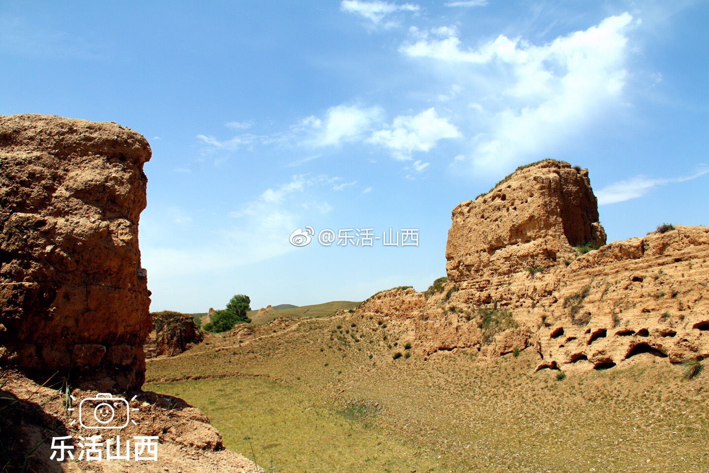 探访世界上最小的城堡——月华池