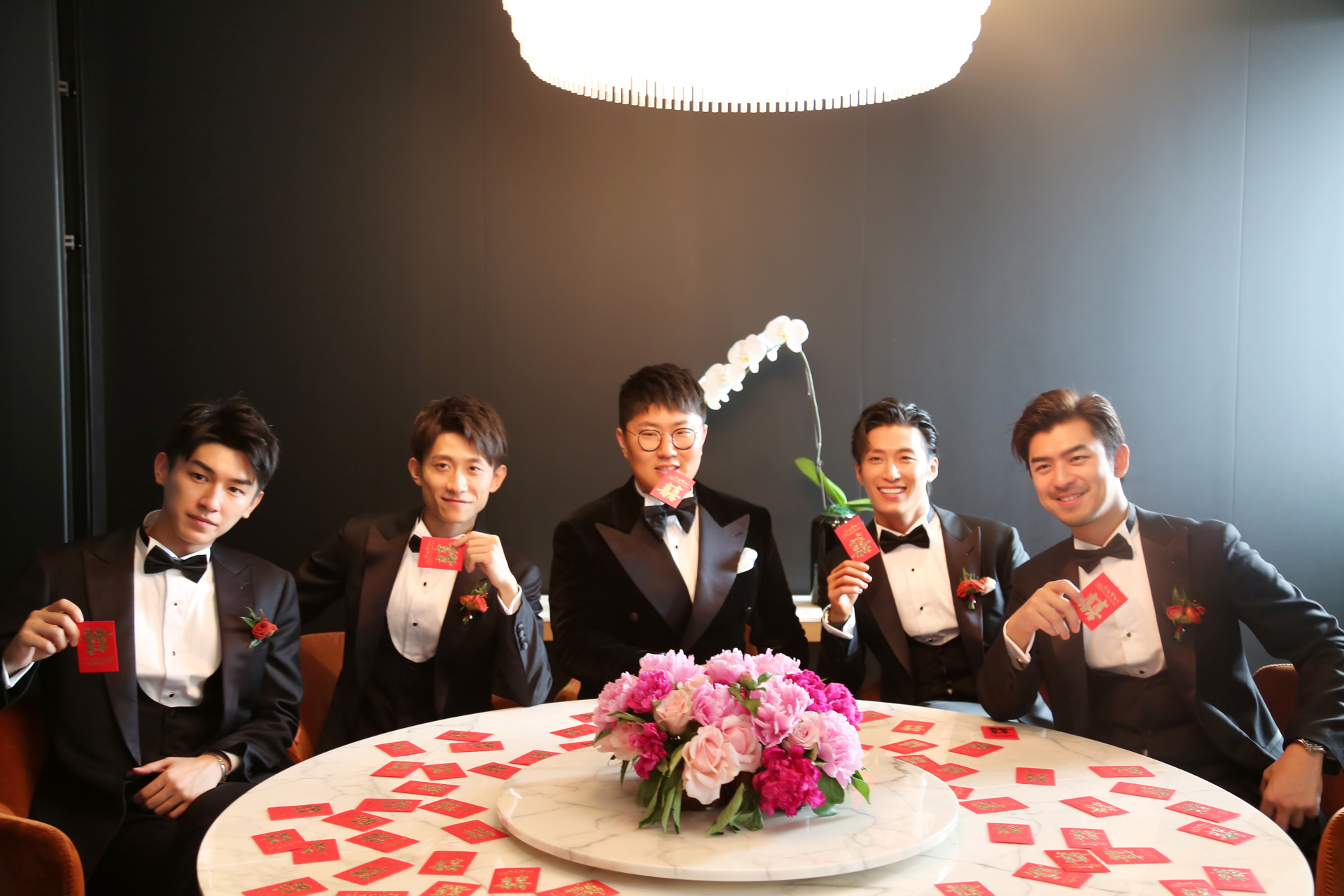 这个颜值最帅伴郎团不过分!