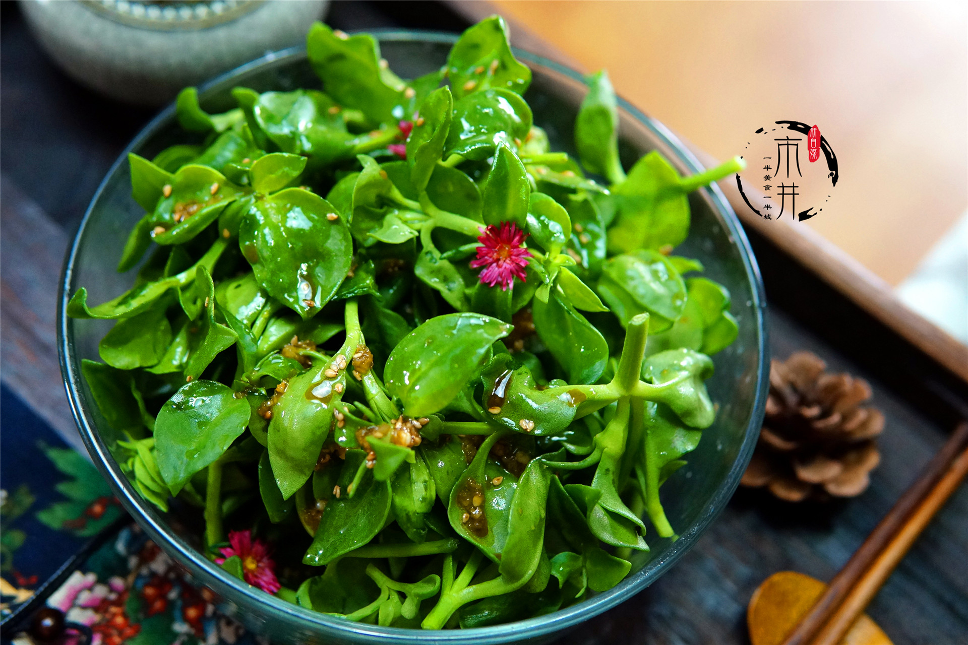 这种菜夏天要常吃,凉拌一下,清热降火,可惜认识的人不多