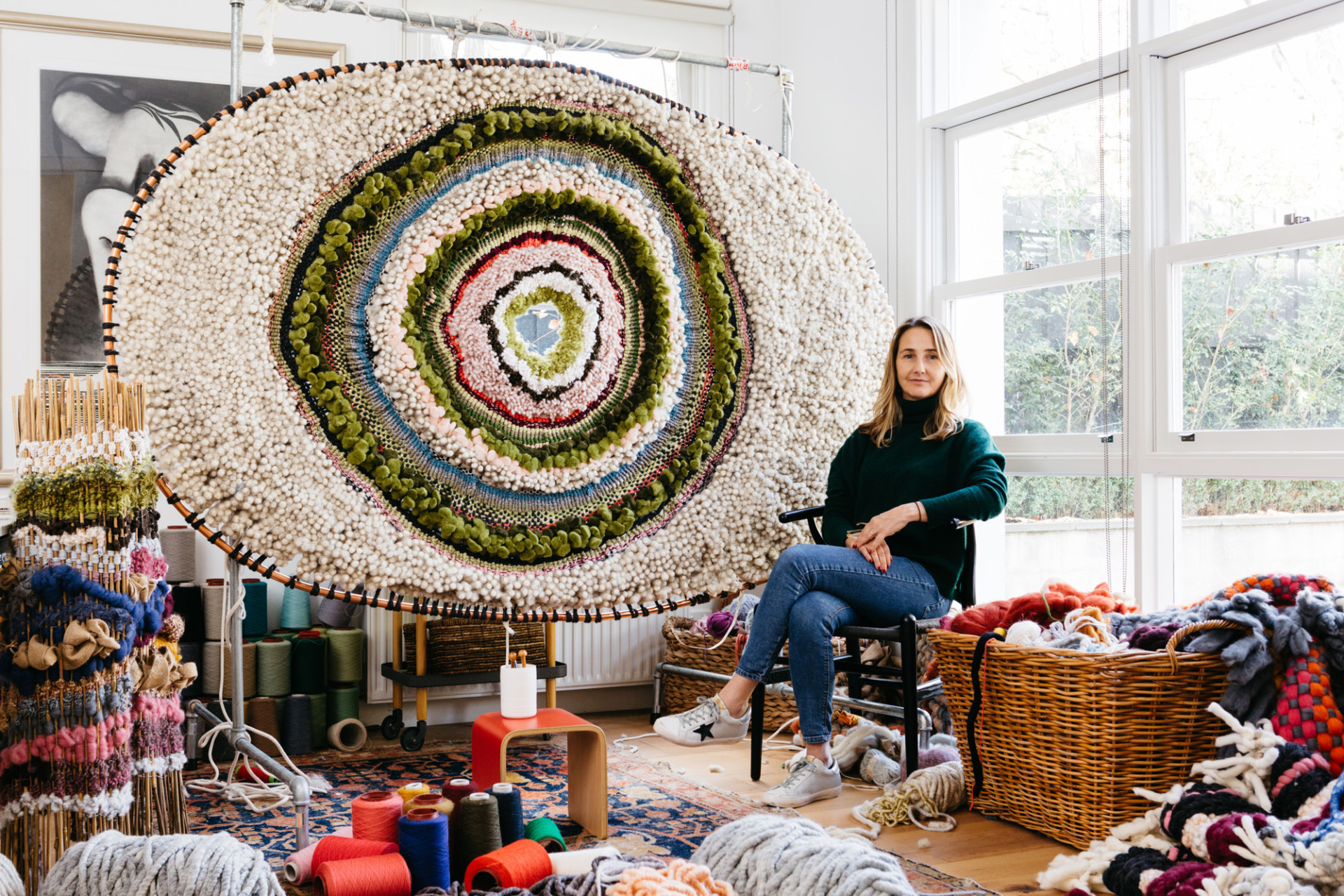 圆形编织挂毯艺术,作者是来自澳大利亚的tammy kanat