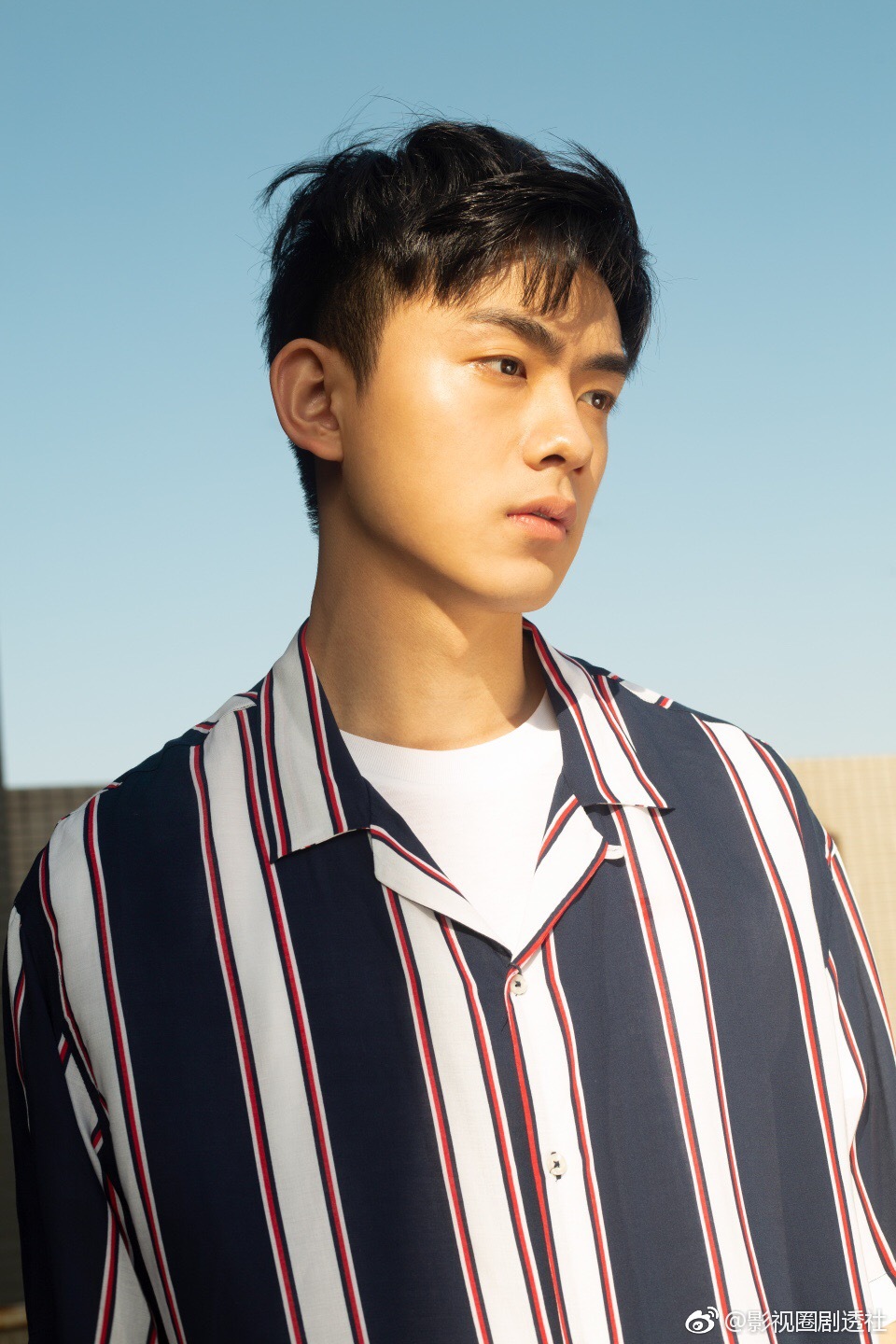 成名夫妇——朱煜明写真.说好的小奶狗,地主家的傻儿子