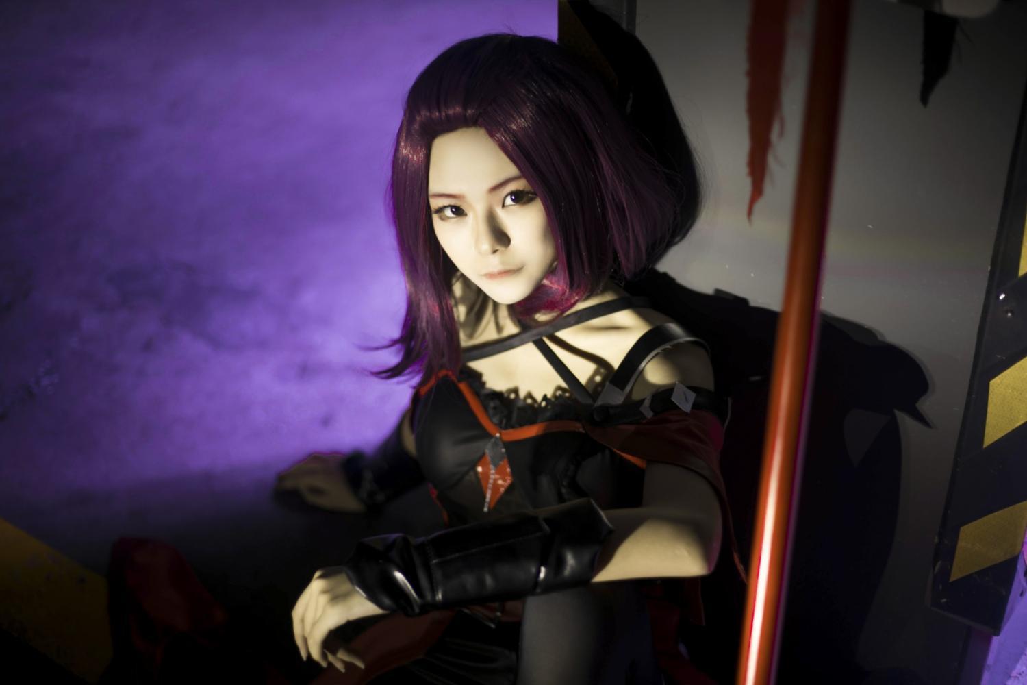 《全职高手》寒烟柔cos赏 超帅气战法小姐姐来袭