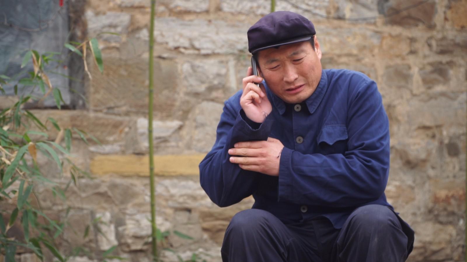 农村男子因30万彩礼跟女友分手,另一男子100万要娶女孩,感人!