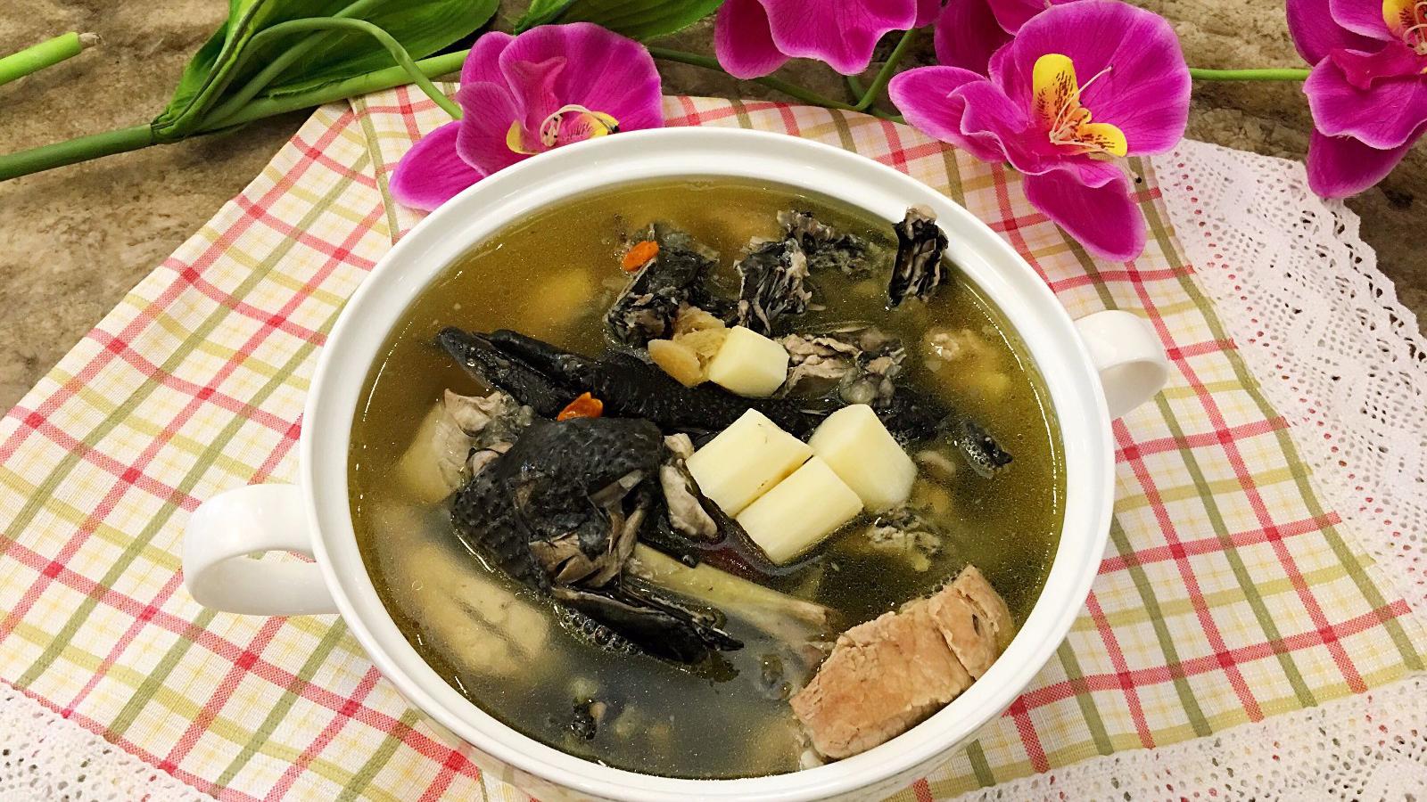 学会这几种汤,不仅可以帮你调理身体,还能让你不再承受月经疼痛