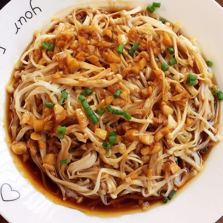 简单美味的蚝油菜谱,蚝油金针菇,健康美味的素菜做法